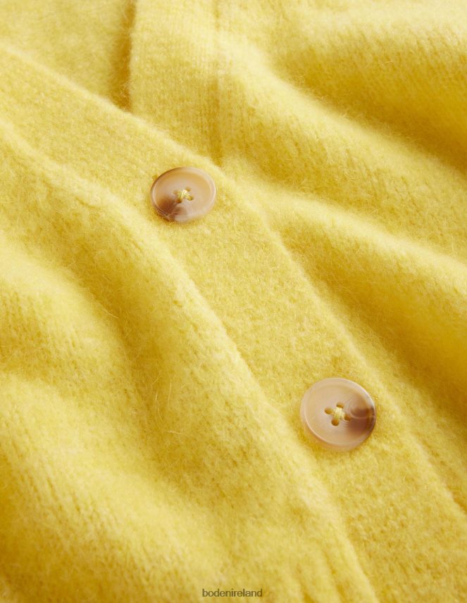 Bumble Bee Clothing Fluffy Cropped V-Neck Cardigan Boden Women L466L61673