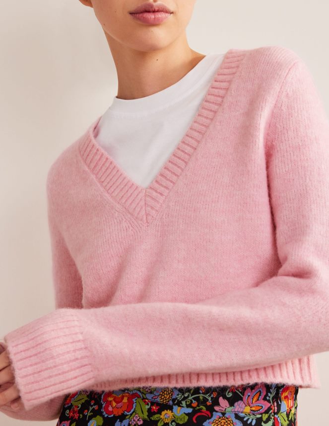 Cameo Pink Clothing Fluffy Cropped V-Neck Jumper Boden Women L466L61743