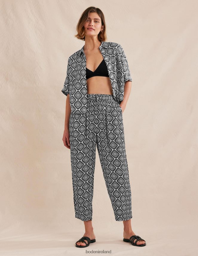 Black & Botanic Blush Clothing Pull-on Crinkle Trousers Boden Women L466L61494